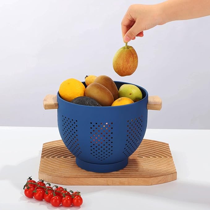 Metal Colander with Wood Handle, 5.5 Quart Powder Coated Steel Large Kitchen Strainer Stable Base,(Deep Blue, 11.26inch)