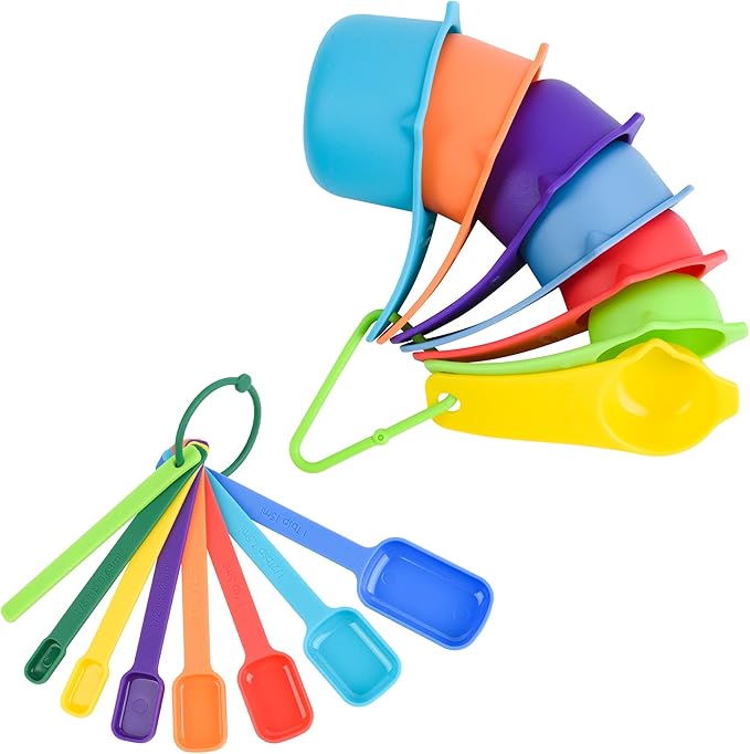 Plastic Measuring Cups and Spoons Set，Dry Measuring cups Set with Spout and Leveler for Kitchen and Baking, BPA free and Dishwasher Safe, Nesting Measuring Cups Colorful Set of 15