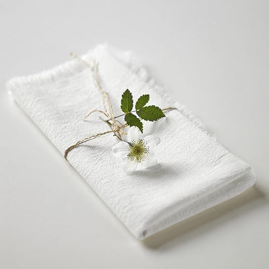 Handmade Cloth Napkins 100% Cotton Napkins with Fringe，Delicate Handmade Cloth Napkins for Dinners, Parties, Weddings and More，18 x 18 Inch Set of 6 - White