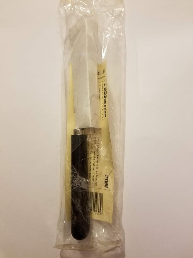 The Pampered Chef V-Shaped Cutter #1160