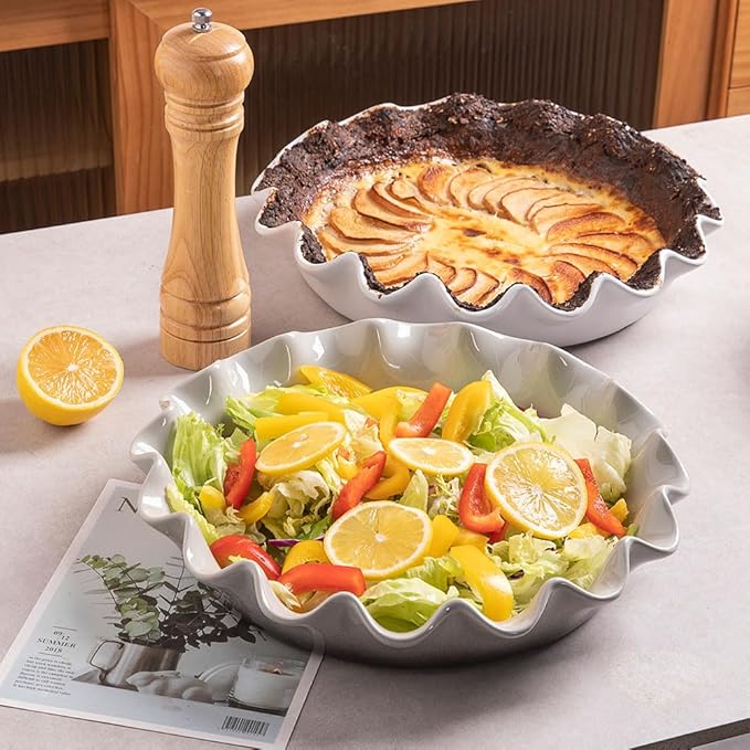 Sweejar Ceramic 11.5 Inches Pie Pan for Baking, Deep and Fluted Porcelain Round Pie Dish, Non-Stick Pie Plate for Pumpkin Pie, Apple Pie, Pie Pots with Morden Farmhouse Design(Red)