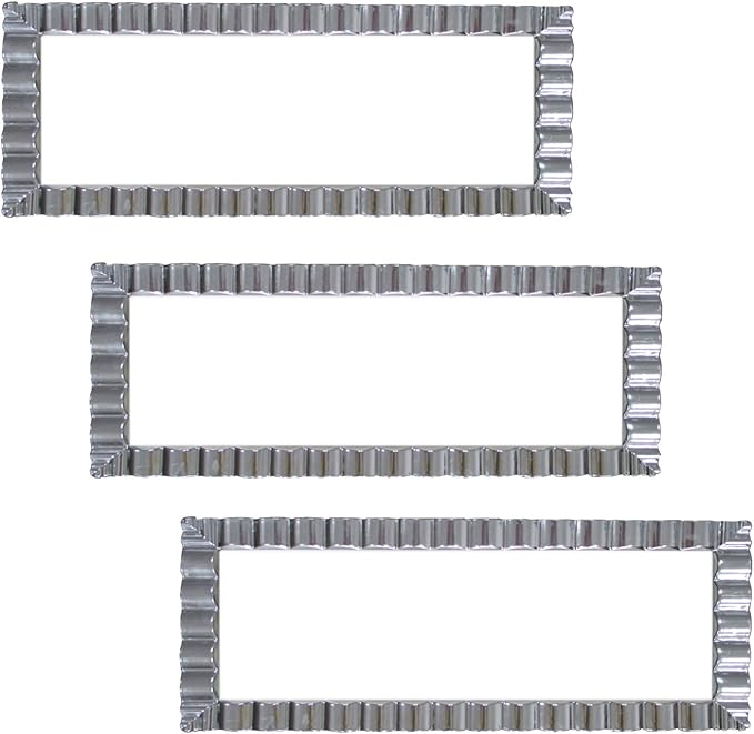 Party Essentials Disposable Hard Plastic Decorative Wavy Trays, 14" X 6", White/Silver Edge