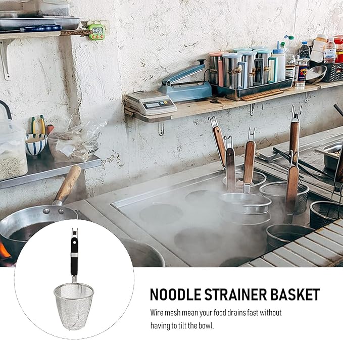 Mesh Strainer Spoon Stainless Steel Pasta Basket Mesh Noodle Strainer Pasta Noodle Strainer Sieve Mesh Strainer with Handle for Home Restaurant Kitchen