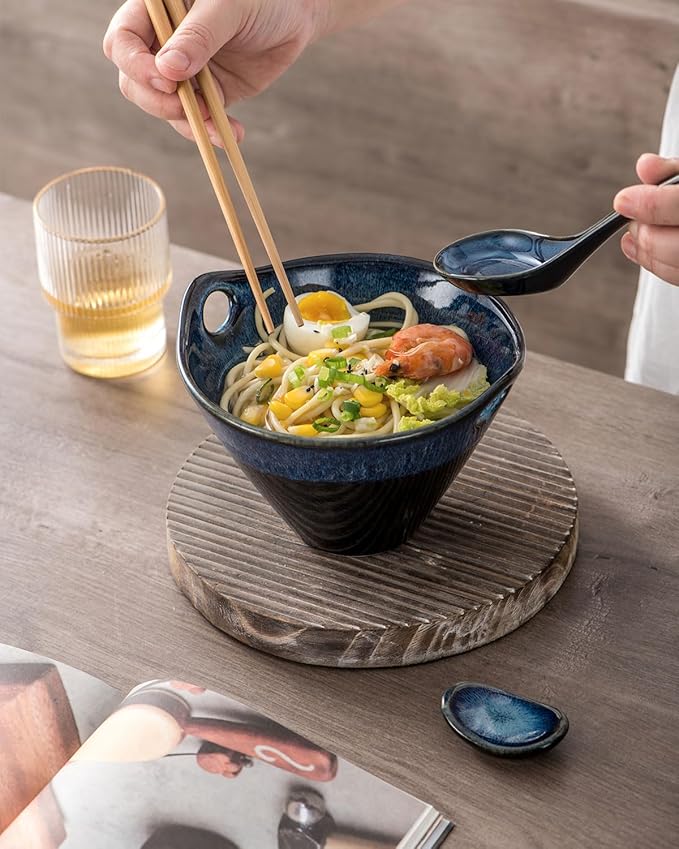 UNICASA Japanese Ramen Bowl Set with Chopsticks, Spoons and Rests, 20oz Deep Porcelain Noodle Bowl Set of 2 for Udon, Pho, Salad, Soup (Reactive Blue)