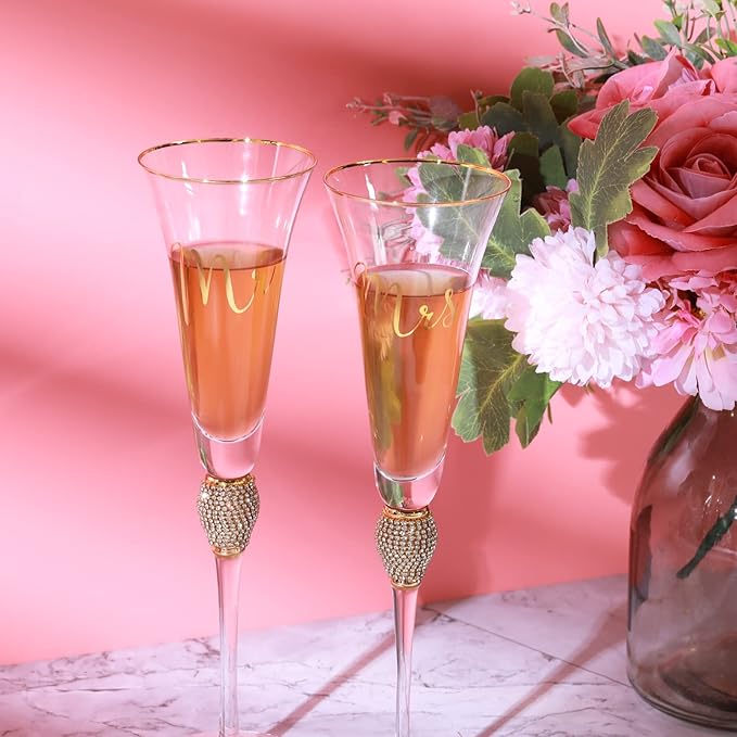 Boao 4 Piece Wedding Champagne Flutes and Cake Knife Server Set Crystal Mr and Mrs Toasting Flutes Rhinestone Cake Cutting Set for Bride and Groom Wedding Engagement Bridal Shower Gifts(Gold)