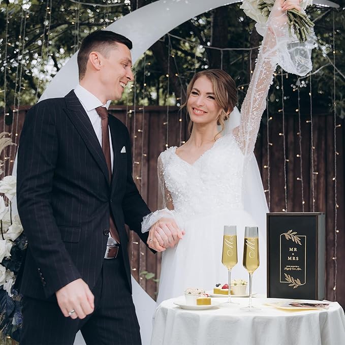 Mr. & Mrs. Champagne Flute Set - Elegant His and Hers Wedding Toasting Glasses for Celebrations, Bridal Shower Wedding Registry Gifts, Tall Wine Glasses for Bride and Groom