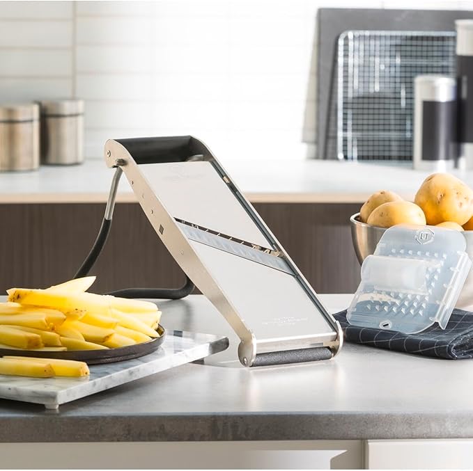 LOUIS TELLIER - Professional Mandoline Slicer - Stainless Steel - with Pusher and Ergonomic Stand - Compact-PRO - Includes 2 Julienne Blades (0.16 in & 0.4 in)
