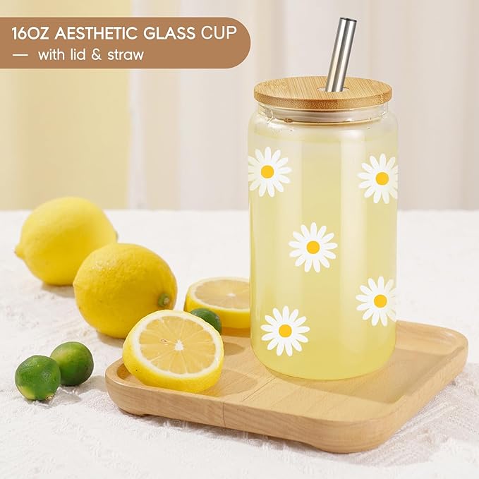 GSPY Daisy Aesthetic Gifts, Iced Coffee Cup, Cute Glass Cups with Lids and Straws - Cute Mugs, Flower Mug, Glass Tumbler - Valentines Day, Birthday Gifts for Women, Coffee Lovers, Friend, Girls, Mom