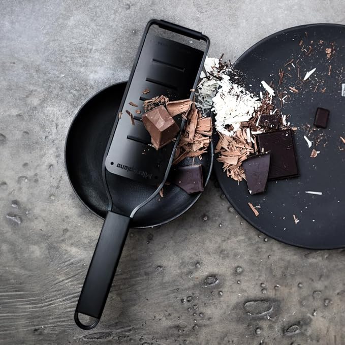 Microplane Kitchen Grater Large Shaver with a Stainless-Steel Blade - Made in USA, for parmesan, chocolate, truffles & Butter Flakes from the Black Sheep Series