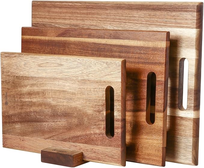 YUSOTAN 3-piece Acacia Wood Cutting Board Set for Kitchen, Large Wooden Cutting Board Set with Handle, Thick Chopping Board, Butcher Block Wooden Trays for Meat, Fruit Vegetable and Cheese