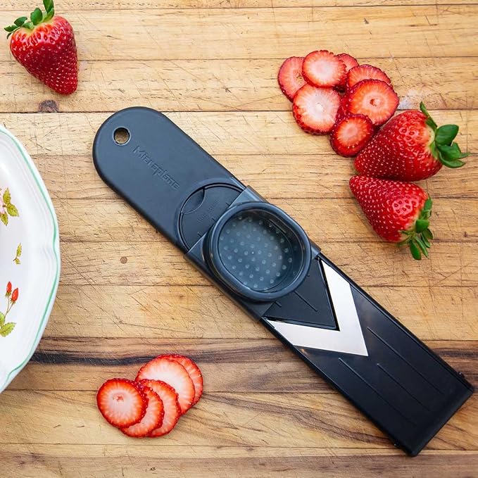 Microplane Mini Mandoline Slicer - Compact Slicer for Strawberries and Mushrooms