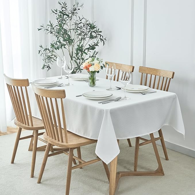 maxmill Jacquard Tablecloth Stain Resistant Waterproof Wrinkle Resistant Spillproof Washable Soft Weaved Texture Table Cloth for Dining Room, Indoor Outdoor Use, Rectangle 60 x 140 Inch, White