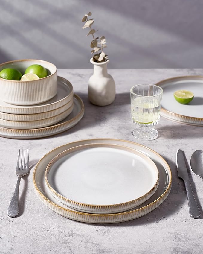 famiware Star Dinner Plates for 6, 10 inches Plate Set, Scratch Resistant, Stoneware Dinnerware, Kitchen Modern Rustic Serving Dishes, Cappuccino White (Pack of 3)