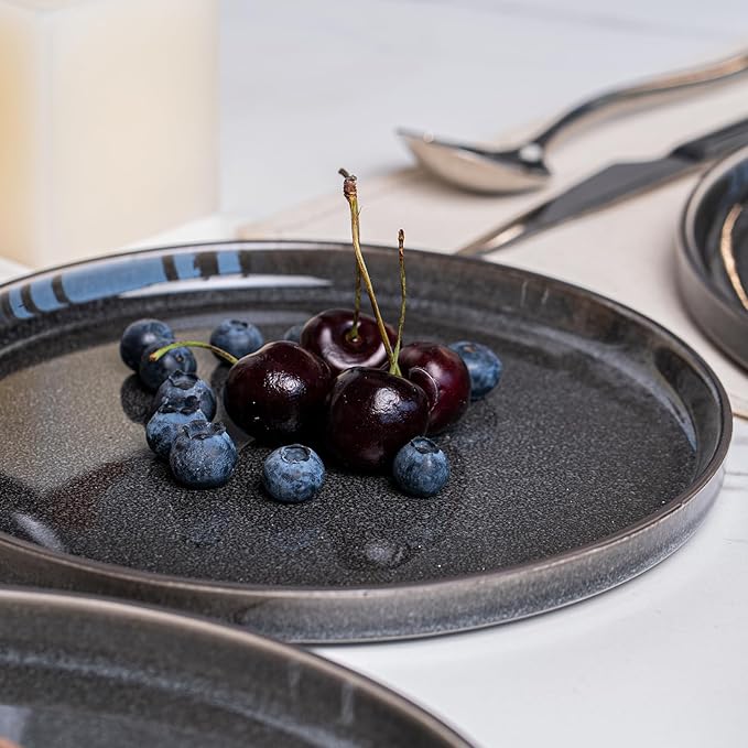 Stoneware Dinnerware Sets, Plates and Bowls Set for 4, 12-Piece Modern Stoneware Dinnerware – Chip Resistant, Non-Toxic, Dishwasher and Microwave Safe Tableware，Glossy Black