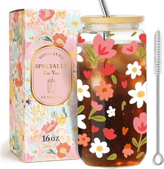 Cute Pink Flower Drinking Glass Cups with Lid and Straw Gifts for Women Daughter Niece Friends,Floral Daisy Wildflower Ice Coffee Glass Cup Gifts for Birthday Christmas,Coffee Lover Gift for Her