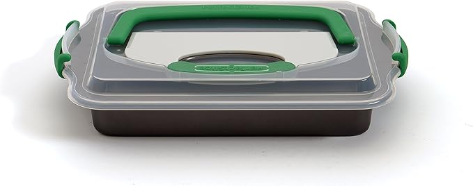 BergHOFF Perfect Slice 9" x 13' Inch Cake Pan With Cover and Perfect Slicing Tool. Creates Perfect Portions Of Your Baking And Holiday Dishes. Perfect Portions For All Of Your Family Desserts