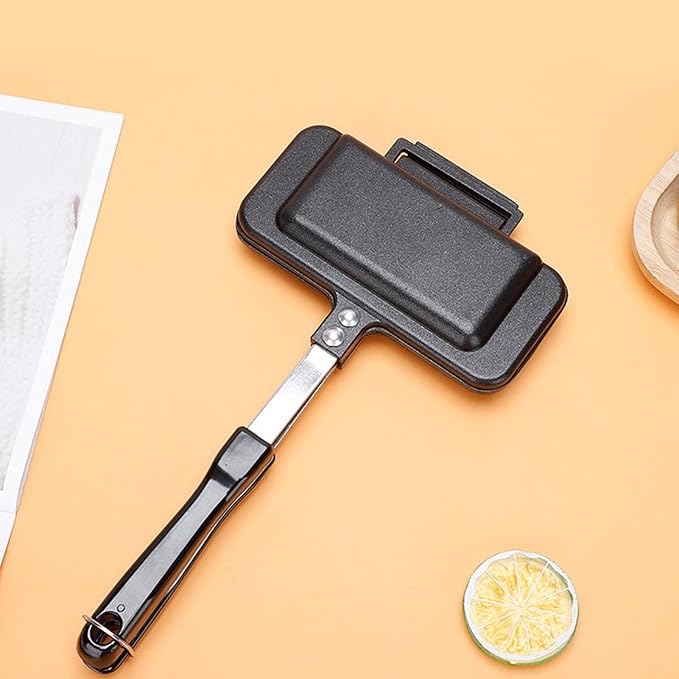 Nonstick Stovetop Waffle Maker Pan, Aluminum Waffle Pan for Family Breakfast, Portable Camping Waffle Maker with Long Handle for Even Heating on Gas or Electric Stove (Type 1)