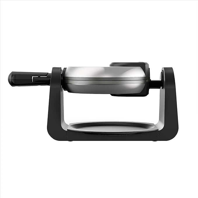 BLACK+DECKER Flip Waffle Maker, Silver, WM1404S, 4 Belgian Waffles