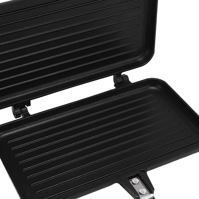 Nonstick Stovetop Waffle Maker Pan, Aluminum Waffle Pan for Family Breakfast, Portable Camping Waffle Maker with Long Handle for Even Heating on Gas or Electric Stove (Type 2)