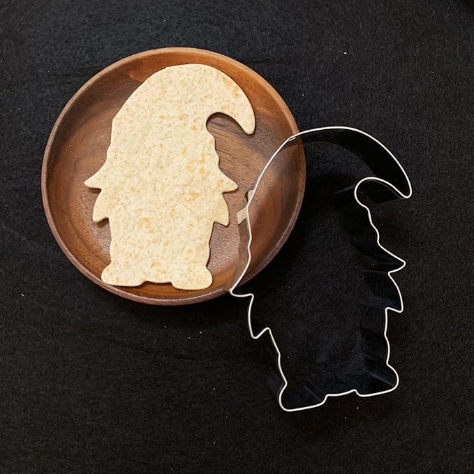 New Large Christmas Onament Cookie Cutter Set-5 Pieces-Christmas Tree, Gnome, gingerbread man, Ugly Sweater and reindeer -Holiday Cookie Cutters Fondant Biscui Cutters