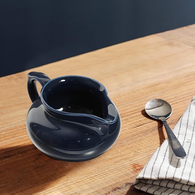 BESTOYARD Ceramic Milk Pot Sauce Boat with Handle 4.72X3.54X2.36In Multi-Function Gravy Boat for Home Kitchen Dining Easy Pour Sauce Cup