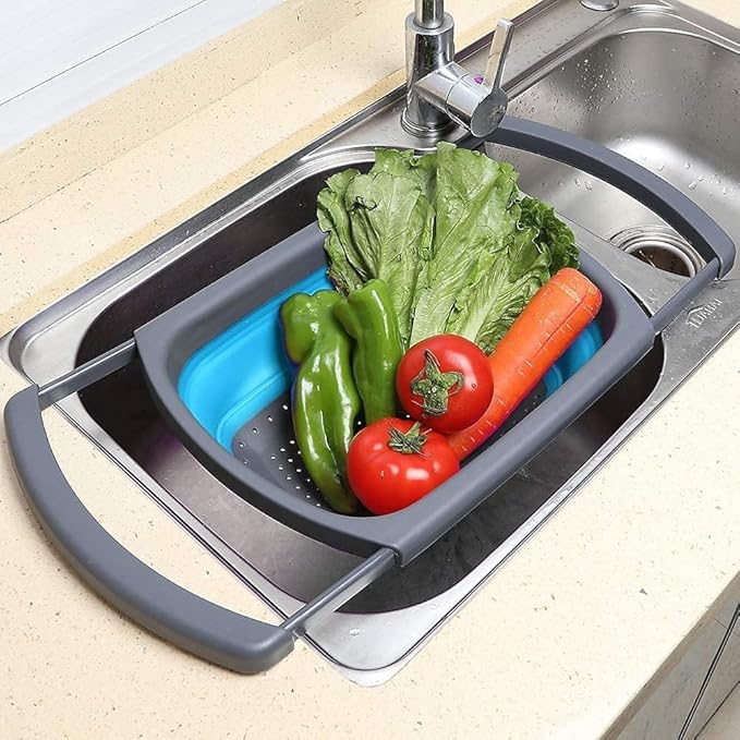 Collapsible Colander Strainer with Extendable Handles - Over the Sink Vegetable/Fruit Colanders Strainers for Kitchen, Capacity of 6 quart (Blue)