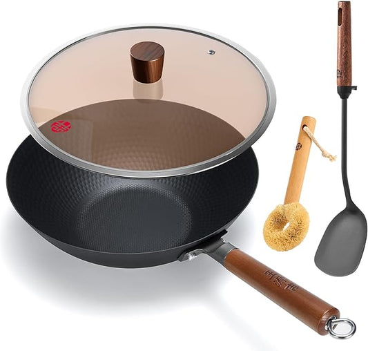 WANGYUANJI 12.6 Inch Carbon Steel Wok with Lid and Metal Spatula, Flat Bottom Uncoated Lightweight Wok Pan with Wooden Handle for Stir-Fry, Gas, Electric and Induction