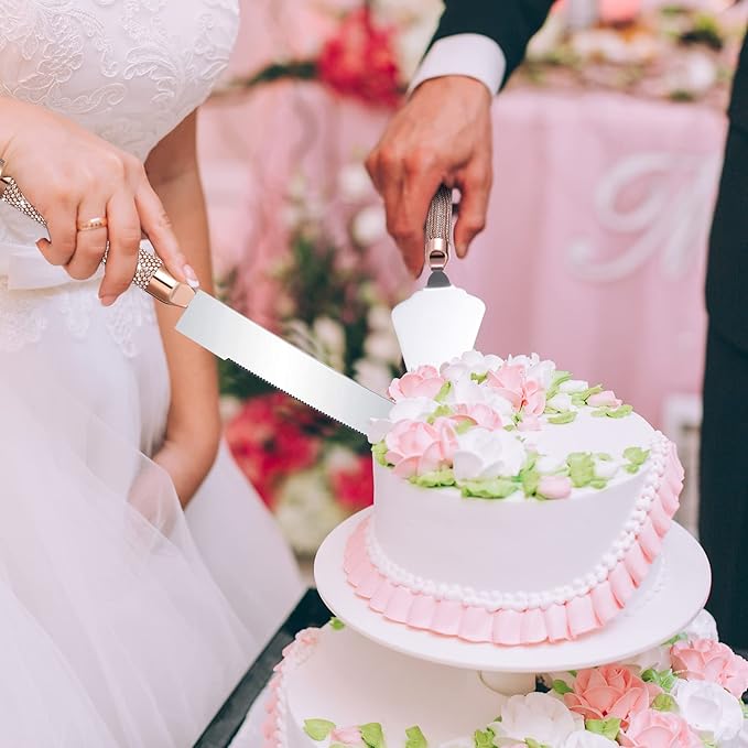 Boao 4 Piece Wedding Champagne Flutes and Cake Knife Server Set Crystal Mr and Mrs Toasting Flutes Rhinestone Cake Cutting Set for Bride and Groom Wedding Engagement Bridal Shower Gifts(Rose Gold)