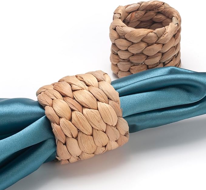Napkin Rings Set of 6, Handmade Water Hyacinth Boho Napkin Rings, Rustic Farmhouse and Beach-Inspired Rattan Napkin Ring for Elegant Table Decoration, Perfect for Christmas Table Decor, Wedding Decor