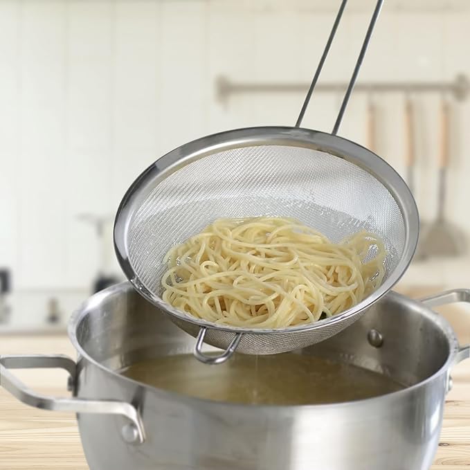 HIC Kitchen Fine Mesh Strainer With Helper Handle, 18/8 Stainless Steel, 7-Inch, For Sifting, Straining, And Draining Pasta, Stocks, Soups, And Sauces