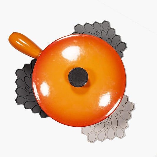 modern-twist 7 x 7 Hive Silicone Trivet, Heat Resistant Up to 675°F, Non Slip, Protects Table from Heat, Cement, Pack of 1