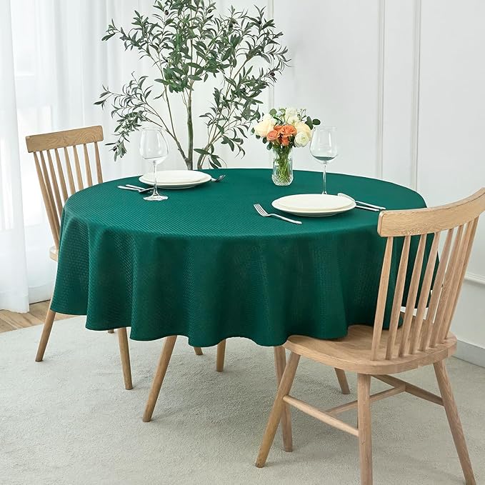 maxmill Round Tablecloth Weaved Texture Design Spill-Proof Wrinkle Free Soft Christmas Table Cloth for Circular Table Cover, for Dining Room Banquet Parties Holiday Dinner, 90 Inch Hunter Green