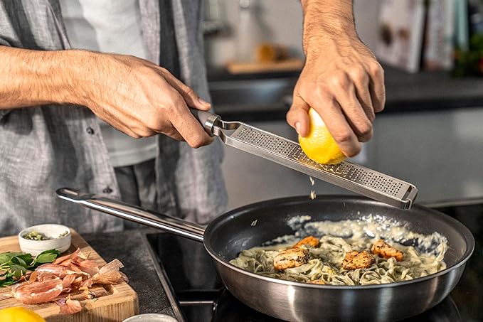 ZWILLING ZWILLING Z1028-018 Zwilling Pro Zesting Zesting Cheese Grater Grater Lemon Condiment Nutmeg