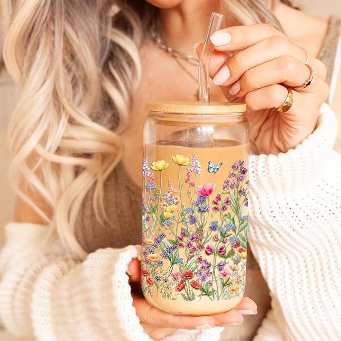 Floral Glass Cups with Lids and Straws 16 Oz Flower Iced Coffee Cup Cute Wildflower Drinking Glasses Birthday Mothers Day Valentines Christmas Flowers Gifts for Women Her Mom Friends