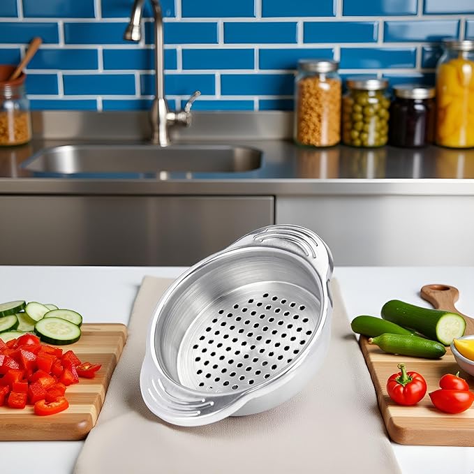 Silvery Stainless Steel Food Tin Strainer,Can Press Strainer Tuna Press Food-Grade Steel Canning Colander,Dishwasher Safe, Food Strainer, Easy to Clean,Eco-Friendly Kitchen Utensils ﻿