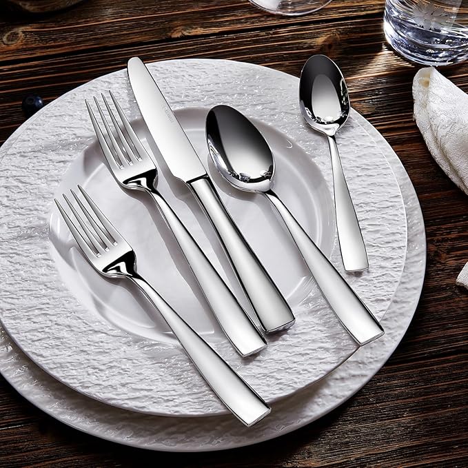 KEAWELL Premium 9.5" Louis Dinner Knives, Set of 4, Stainless Steel Dishwasher Safe, Serrated Knives (Plain)