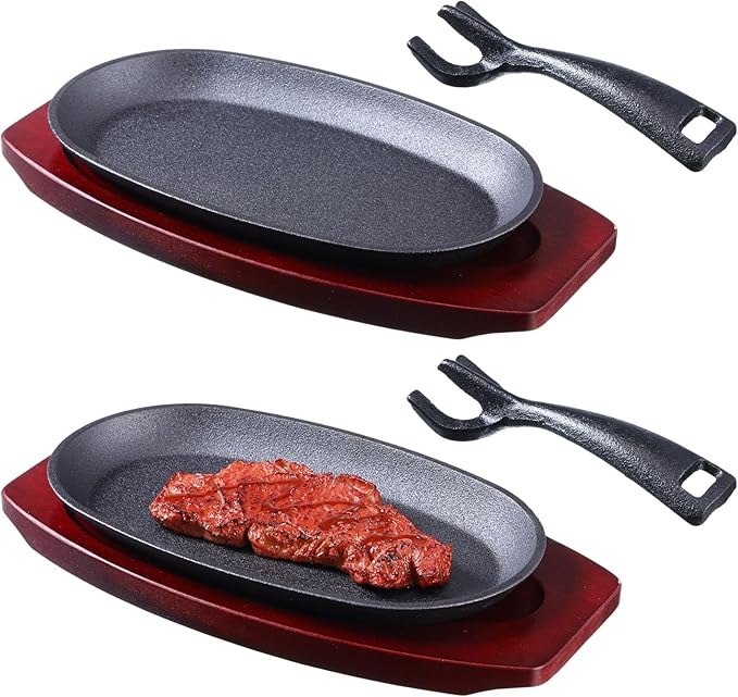 2 Pieces Oval Cast Iron Fajita Skillet Pan Set Small Sizzling Steak Plate with Wooden Base and Handle Cast Iron Fajita Skillet Sizzling Plate for Home Restaurant Barbecue Wedding Valentine's Day