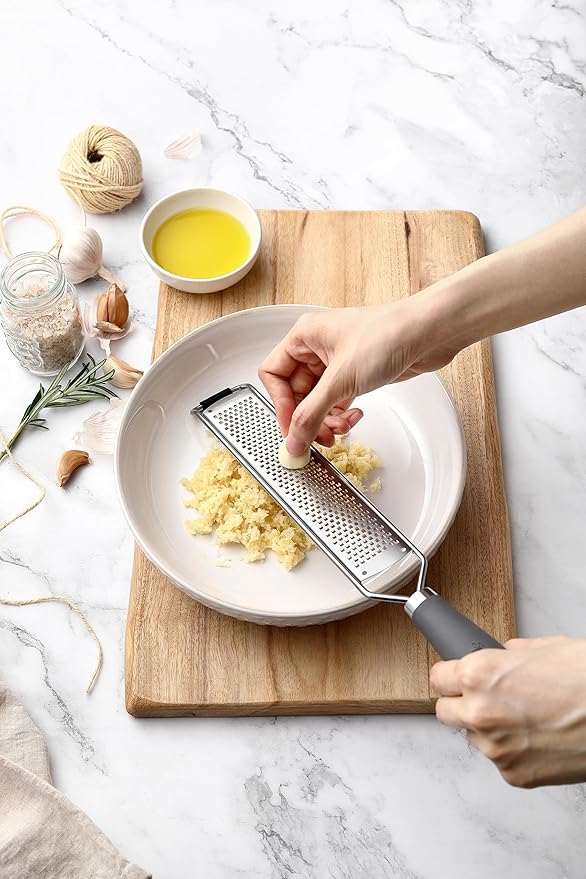 Spring Chef Stainless Steel Lemon Zester Grater with Handle - Garlic, Cheese, Parmesan, Nutmeg, Lime, Ginger Grater - Heavy Duty Kitchen Tool - Citrus Zester with Blade Cover - Fine Shred - Gray