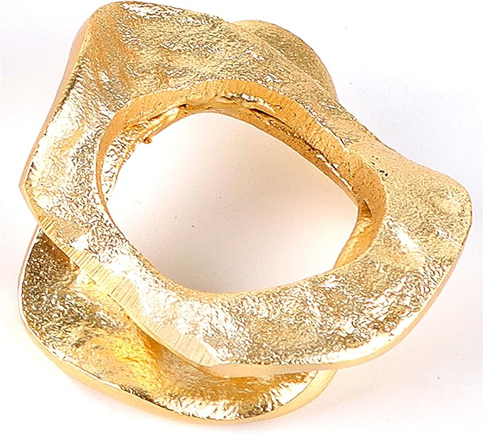 ALPHA Living HOME Modren Napkin Rings - 8 Pcs Premium Metal Napkin Holders for Cloth Napkins Elegant Table Decor for Weddings, Dinners & Special Occasions (Gold)