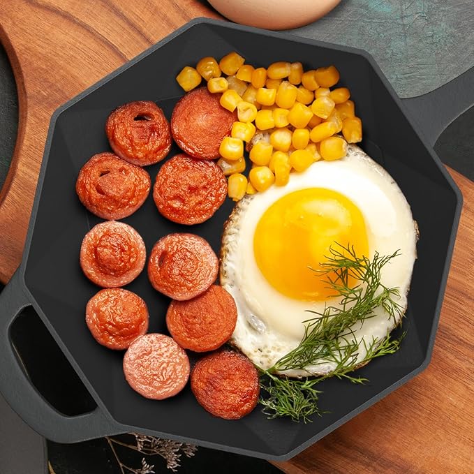 Aurionix Cast Iron Skillet with Lid Pre-seasoned Cast Iron Pans, Smoker Box for Open Fire, Oven, Stovetop, Grill Safe Cookware Set +Scraper/Cleaner+Silicone Anti-Scalding Gloves