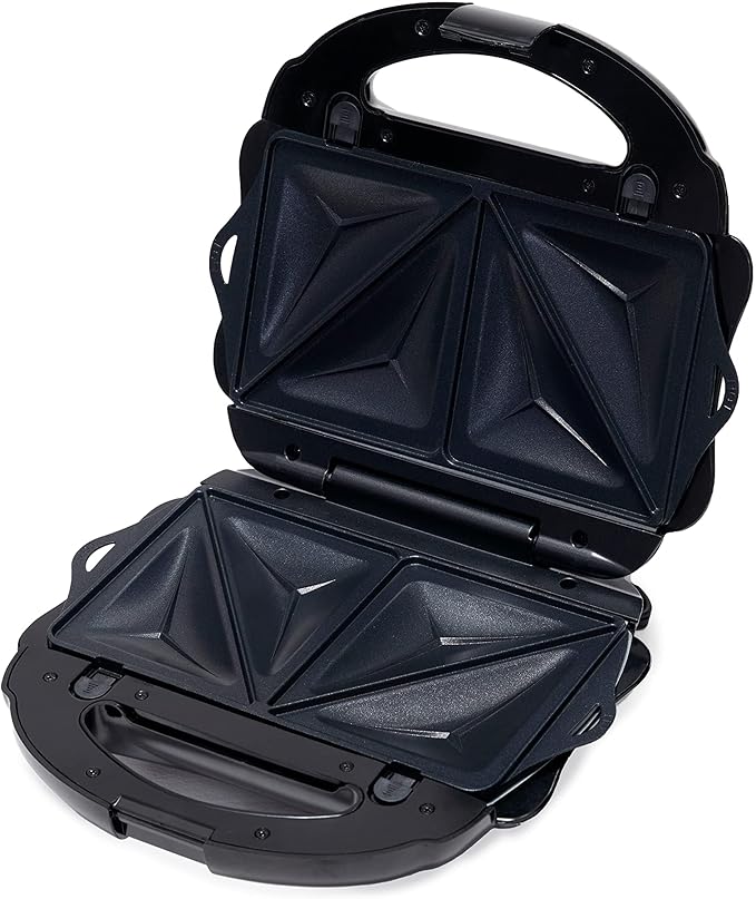 Amazon Basics Waffle, Sandwich Maker and Grill 3-in-1 Black, 700W