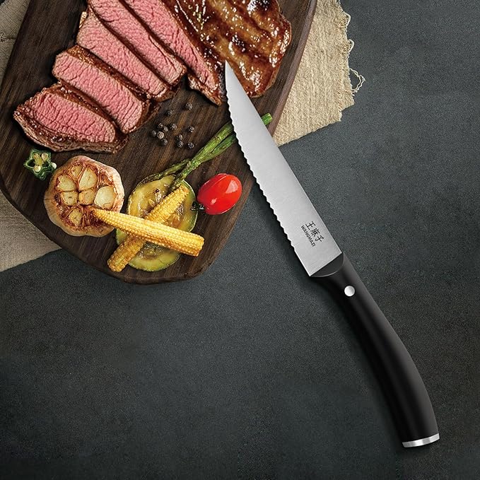 Exquisite Steak Knife Set of 4,High-carbon Stainless Steel Forged,Lightweight Sharp Steak Knives Set for Kitchen(4.5inch,Black)