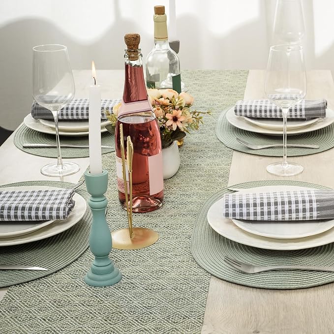 AHHFSMEI Placemats Set of 8 for Dining Table Washable Woven Non-Slip 18x12 inches Placemat Heat-Resistant Durable Table Mats for Dining Table Easy to Clean (Sage Green, 8)