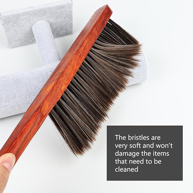 Hand Broom Brush Dust Cleaning : Hand Brush, Dusting Brush, Couch Brush, Soft Brush Cleaning, Dust Broom, Handheld Broom, Bed Brush, Hand Brushes for Cleaning The Bed, Sofa, Fireplace, car, etc., Red
