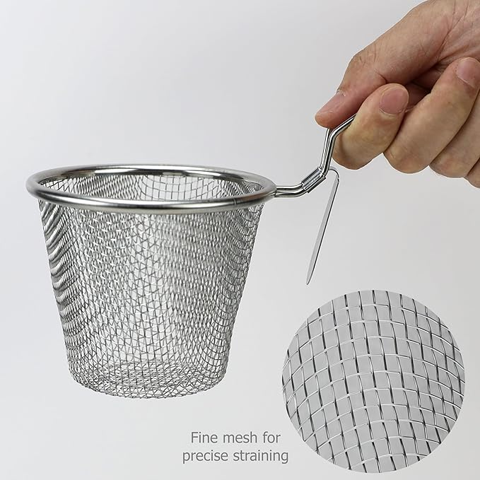 EIKS 2 Pack Stainless Steel Mesh Basket Strainer for Hotpot Rinsing Straining Cooking, Serving as Home Kitchen Food Strainer