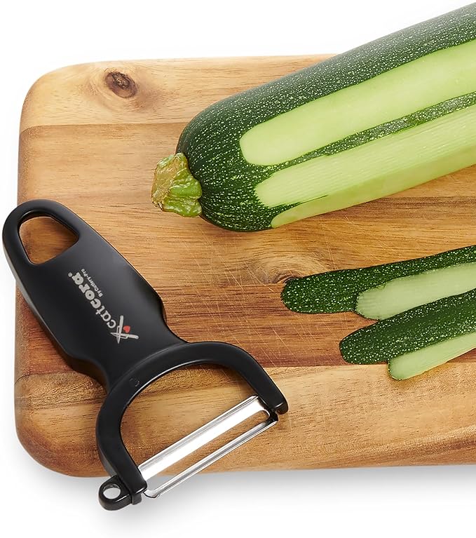CatCora Swiss-Style Peeler, Professional German Tempered Stainless Steel Blade For Peeling Fruits and Vegetables and Garnishing, Ergonomic Contoured Handle, Black