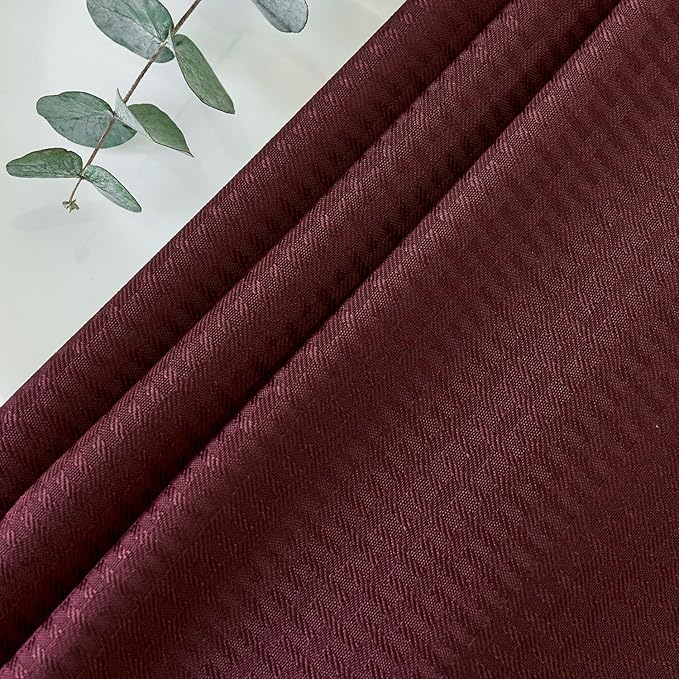 maxmill Weaved Texture Rectangle Tablecloth Water Resistant Wrinkle Free Spill-Proof, Soft Table Cloth for Dining Room Decoration, Banquet Parties Event Holiday Dinner, 60 x 84 Inch Burgundy