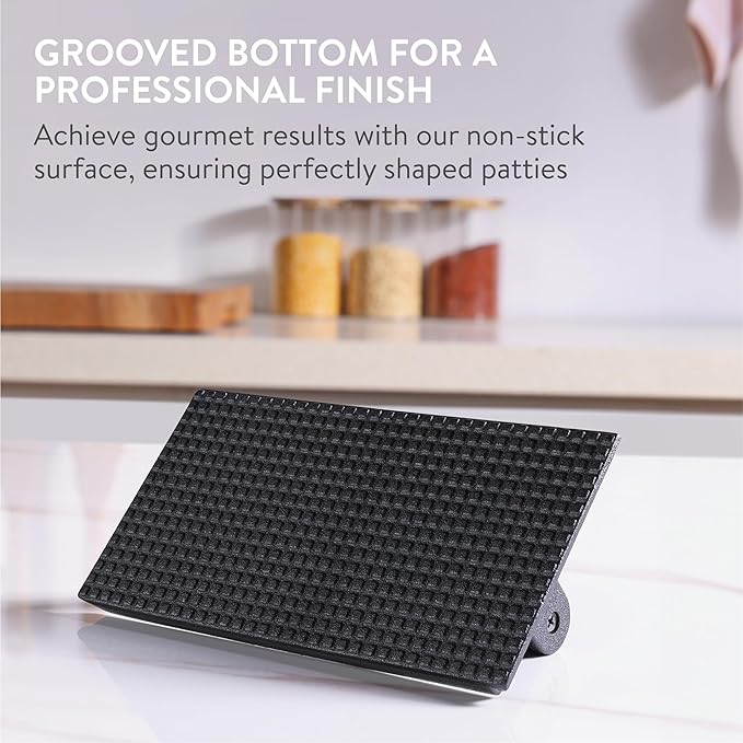 Navaris Smash Burger Press - Rectangular Cast Iron Hamburger Press - Burgers Presser for Even Grilling and Sear Marks - 21 x 11 x 6.5 cm (8.3 x 4.3 x 2.6 in)