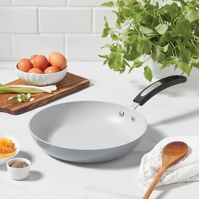 Starfrit The Rock Terra 20cm (8'') Ceramic Non-Stick Fry Pan - Thick Aluminium Base - PFAS Free - Easy to Clean - Grey