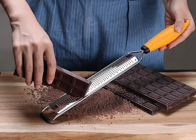 Deiss PRO Lemon Zester & Heavy Duty Cheese Grater & Vegetable Grater - Parmesan Cheese Lemon, Garlic, Nutmeg, Chocolate, Fruits, Vegetables, Ginger Grater - Cheese Shredder & Stainless Steel Grater